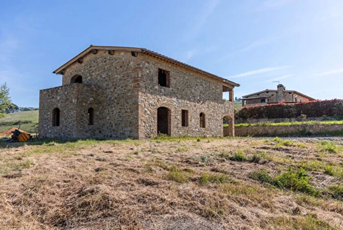 Casa in vendita in Montalcino