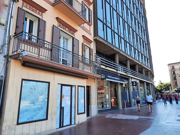 Appartamento monolocale in affitto in Piazza Castelnuovo, Politeama Ruggiero Settimo, Palermo
