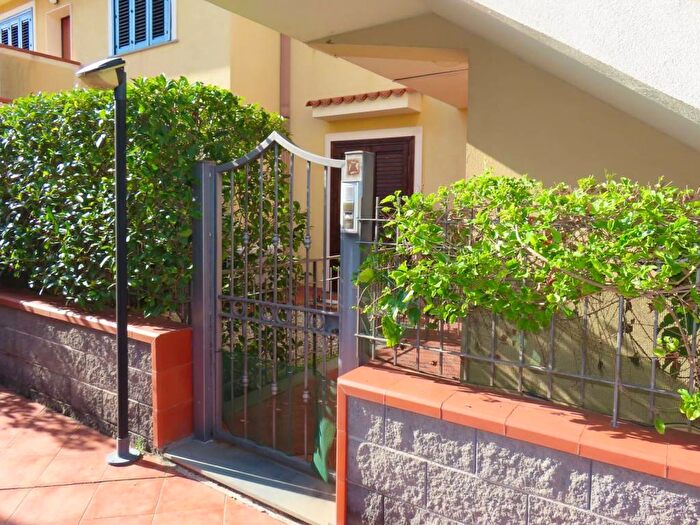 Appartamento trilocale in affitto in Via Carcara, Centro, San Gregorio di Catania