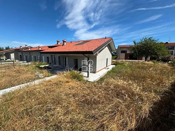 Casa quadrilocale in vendita in Via Colli Storici, Desenzano Del Garda