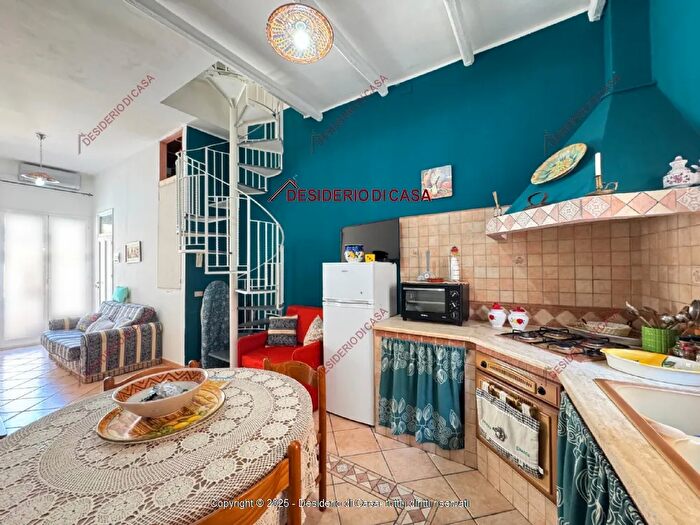 Appartamento trilocale in affitto in Via dei Cantieri Santa Flavia Pa Italia, Santa Flavia