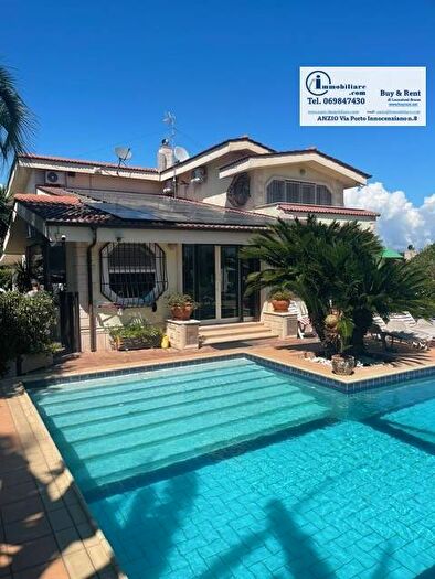 Casa con 6 locali in affitto in Nettuno, Cioccati Zucchetti