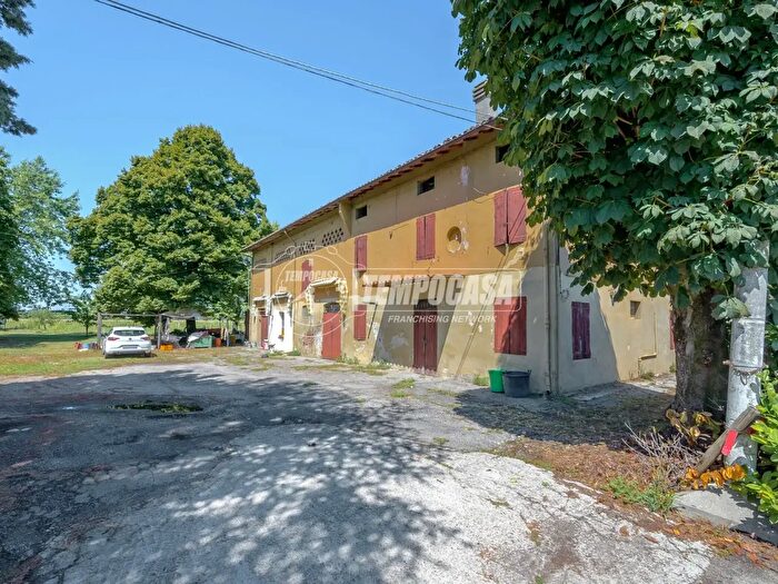 Casa quadrilocale in vendita in Via Maggio, San Cesario Sul Panaro