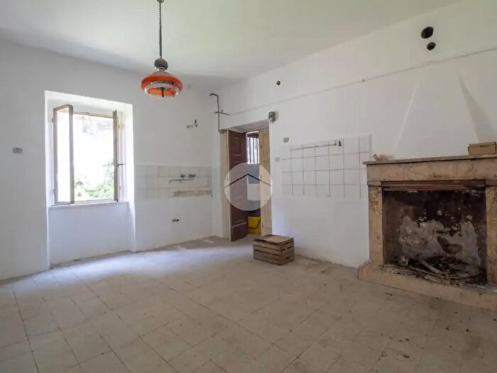 Appartamento con 6 locali in vendita in Via Monte Gennaro, San Polo Dei Cavalieri