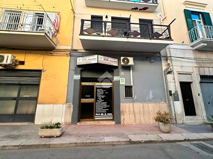Appartamento trilocale in vendita in Via Raimondo Pece, Cerignola