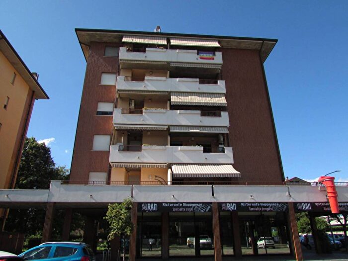 Appartamento monolocale in affitto in Via Ugo Foscolo, Nova Milanese