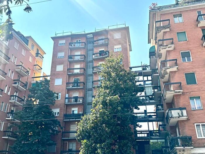 Appartamento bilocale in affitto in Via Giovanni Antonio Amadeo, Città Studi, Milano