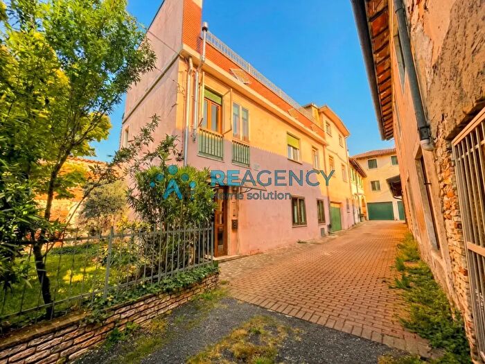 Casa con 5 locali in vendita in Montebello Vicentino