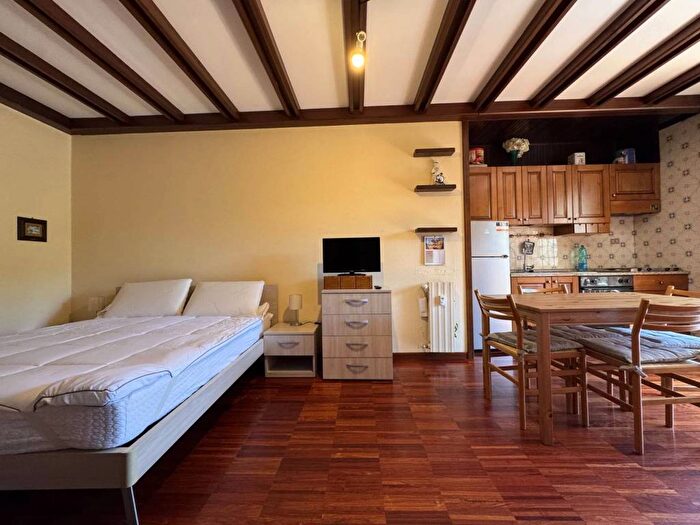 Appartamento monolocale in affitto in Via Giuseppe Francesco Medail, Centro, Bardonecchia