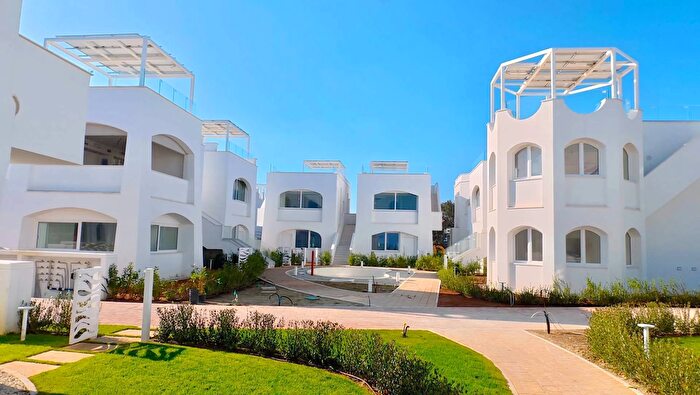 Appartamento quadrilocale in vendita in Via Litoranea Complesso Costa Conero, Numana