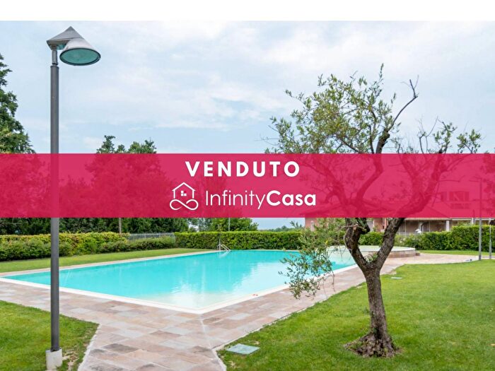 Appartamento bilocale in vendita in Castelnuovo Del Garda