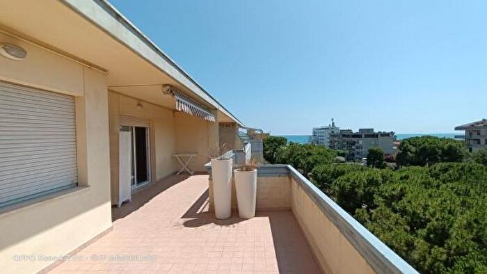 Appartamento trilocale in vendita in Strada Statale Adriatica, Porto San Giorgio