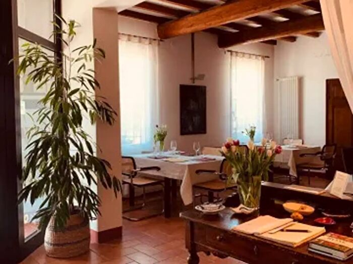 Casa con 6 locali in vendita in Via Gabbiana, Castellucchio