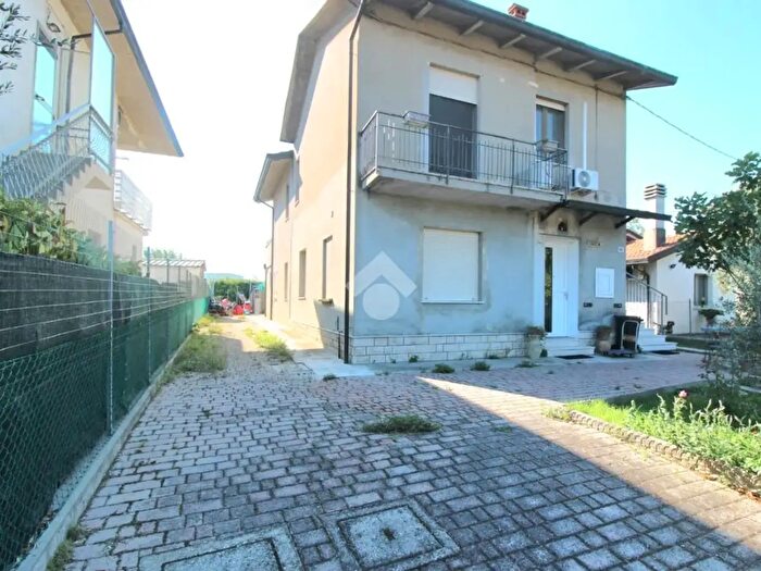 Casa con 5 locali in vendita in Via Diegaro Pievesestina, Cesena