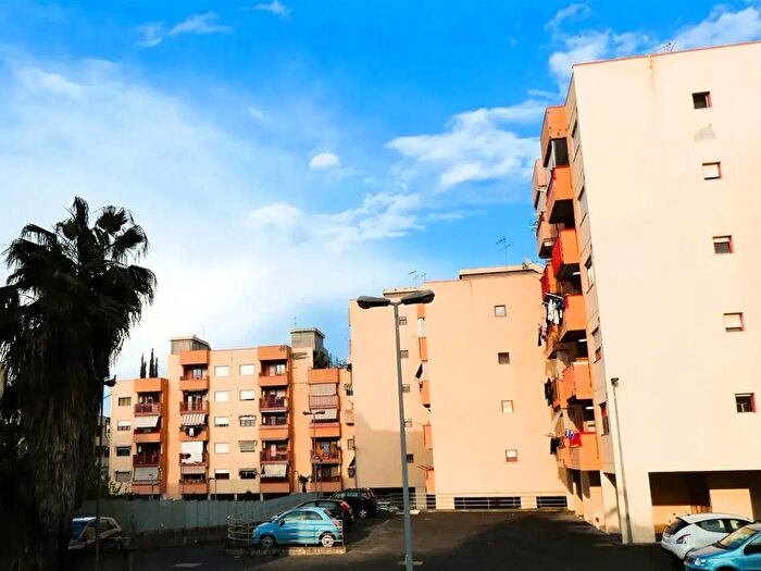 Appartamento quadrilocale in vendita in Via Trieste, Giarre