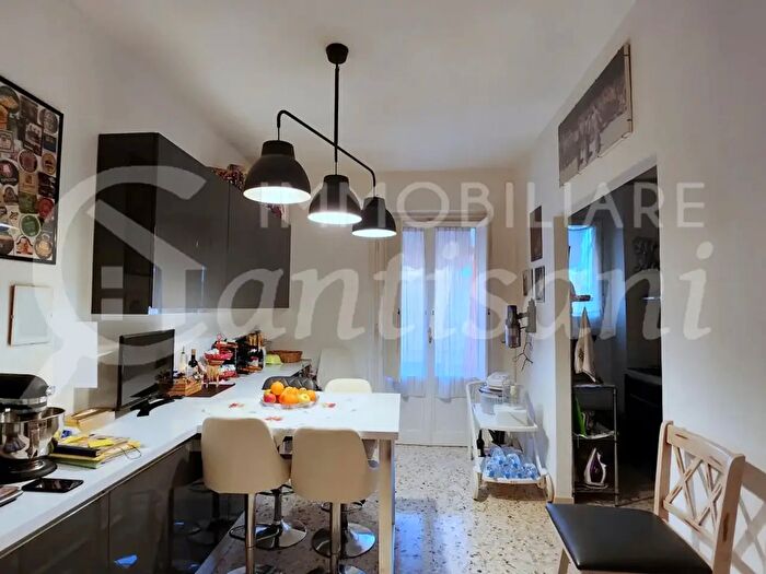Appartamento trilocale in affitto in Via Duccio di Boninsegna, Firenze