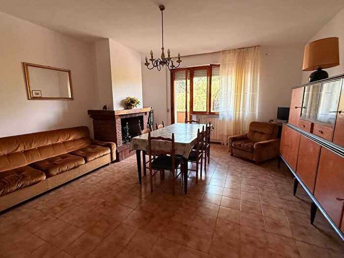 Appartamento con 5 locali in affitto in Via del Fiordaliso, San Marco Oliveto, Perugia