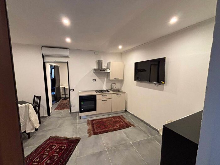 Appartamento bilocale in affitto in Via Parrocchia dei Tartari, Kalsa, Palermo