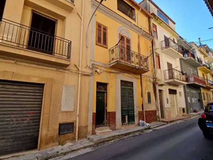 Casa in vendita in Via delle Capre, Partinico