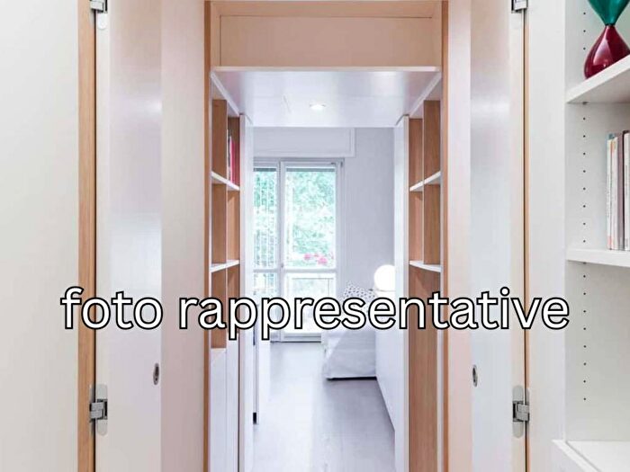Appartamento trilocale in affitto in Via Savona, Solari, Milano