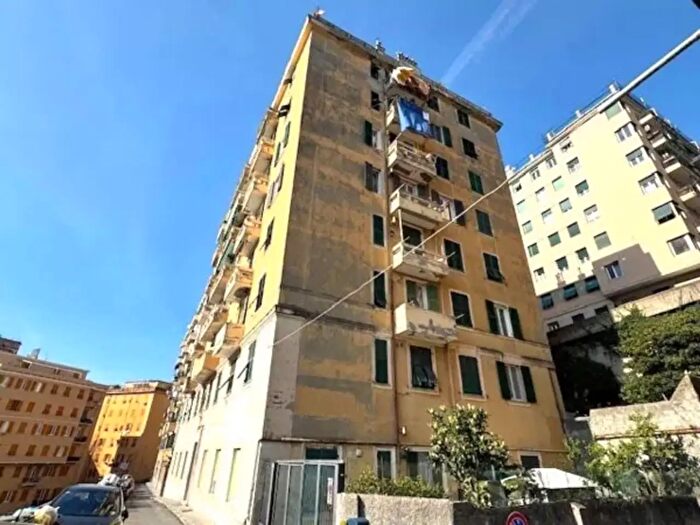 Appartamento bilocale in vendita in Via Bozzano, Genova