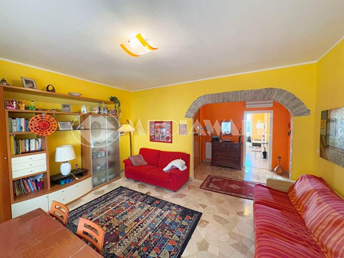 Appartamento con 7 locali in vendita in Pordenone