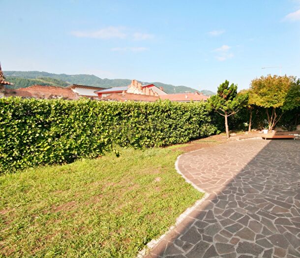 Casa con 7 locali in vendita in Via Main, Arzignano