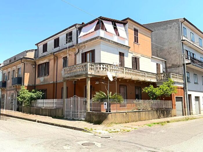 Appartamento quadrilocale in vendita in Via MPreti, Vibo Valentia