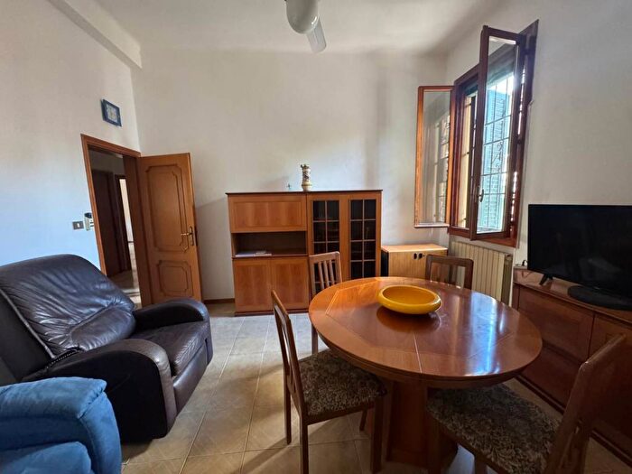 Appartamento quadrilocale in affitto in Via di Corticella, Bolognina, Bologna