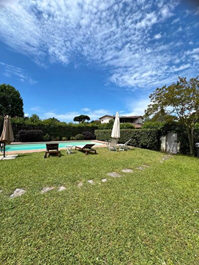 Casa quadrilocale in affitto in Via Ammiraglio Morin a, Forte Dei Marmi