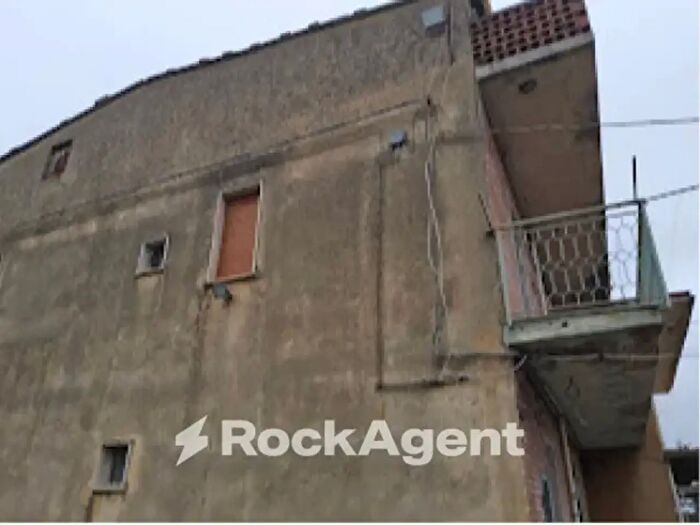 Appartamento trilocale in vendita in Farri Superiore Grotteria Rc Italia, Grotteria