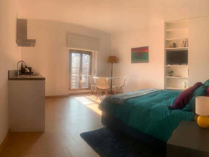 Appartamento in affitto in Corso di Porta Romana, Quadronno Crocetta, Milano