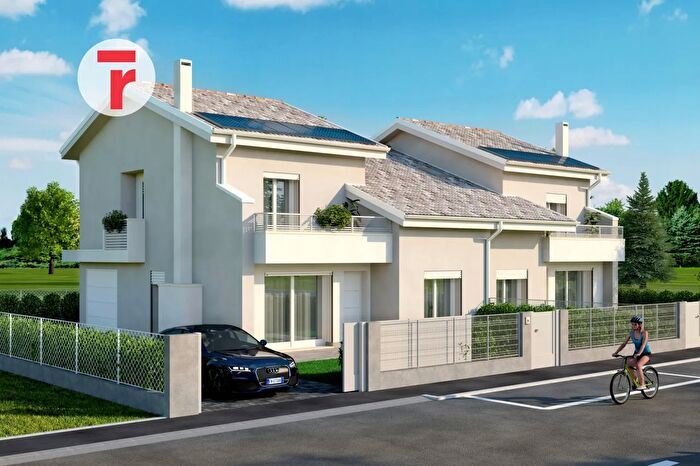 Casa con 5 locali in vendita in Via Roma, Campodoro