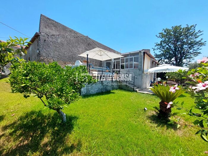 Casa bilocale in vendita in Via Bevaceto, Milazzo