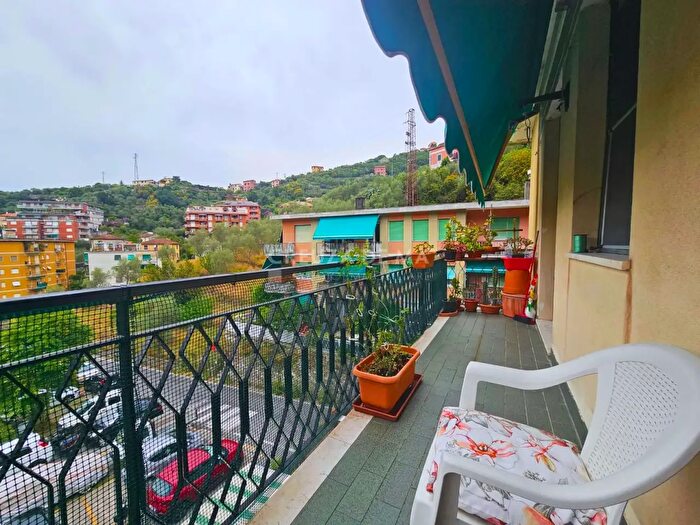 Appartamento quadrilocale in affitto in Via Enrico Pietrafraccia, Zoagli