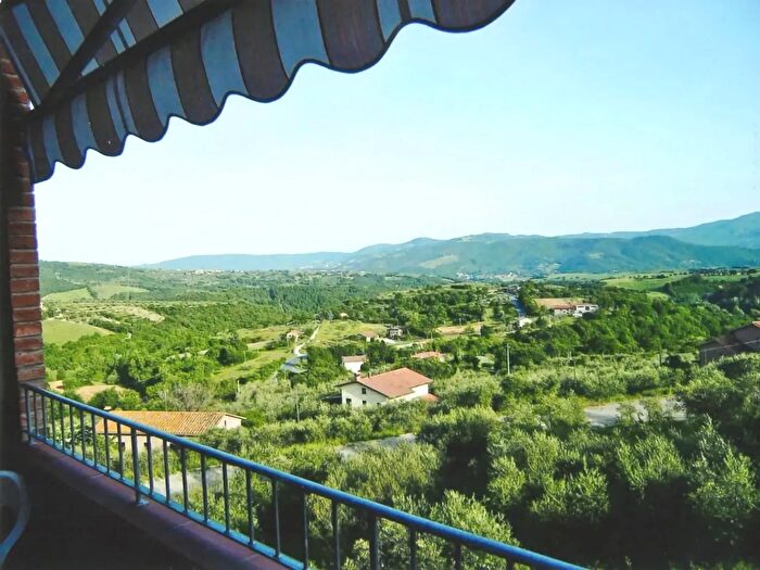 Appartamento trilocale in vendita in Panicale