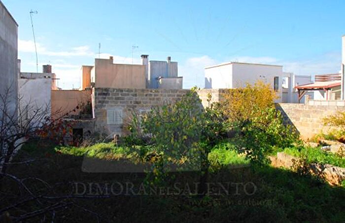 Casa trilocale in vendita in Via Po, Castrignano Del Capo