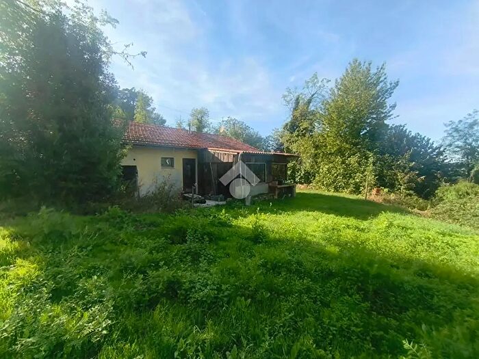 Casa trilocale in vendita in Borgo Superiore Lussito, Acqui Terme