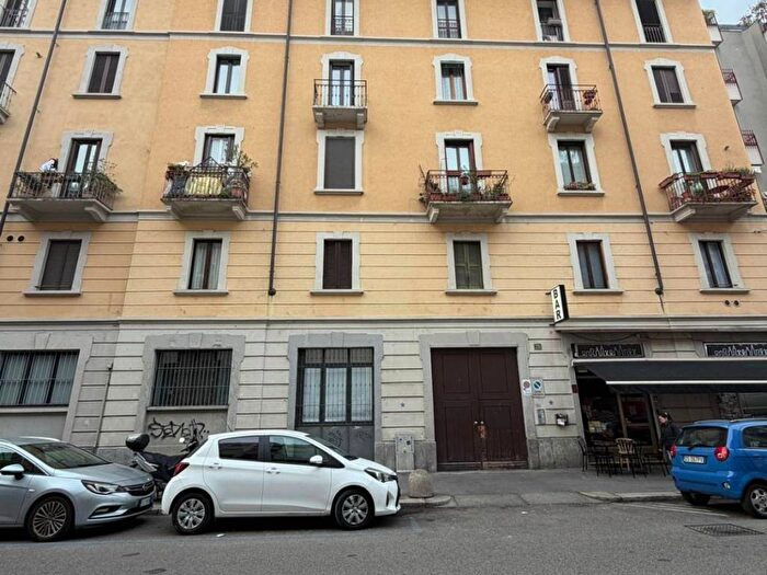 Appartamento monolocale in affitto in Via Nino Oxilia, Pasteur, Milano