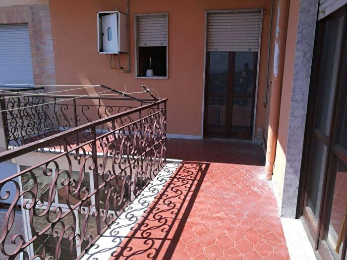 Appartamento con 5 locali in vendita in Via Roma SNC, Teverola