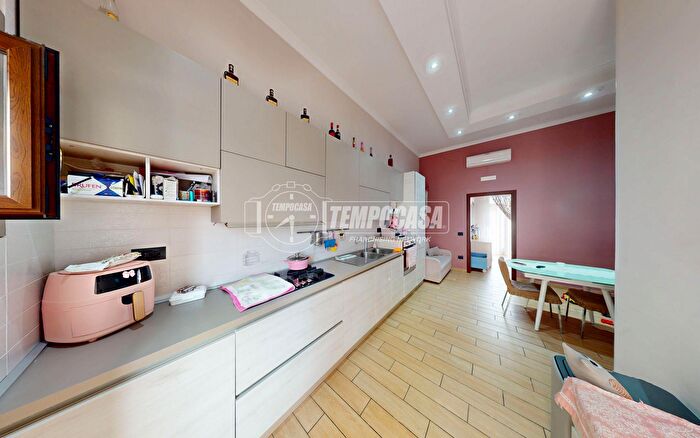 Appartamento bilocale in vendita in Via Gennaro Aspreno Galante, Napoli