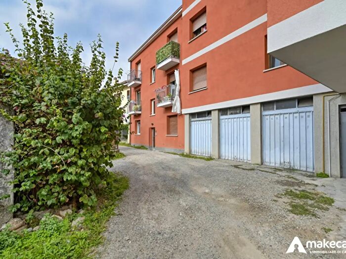 Appartamento bilocale in vendita in Via Volturno, Melegnano