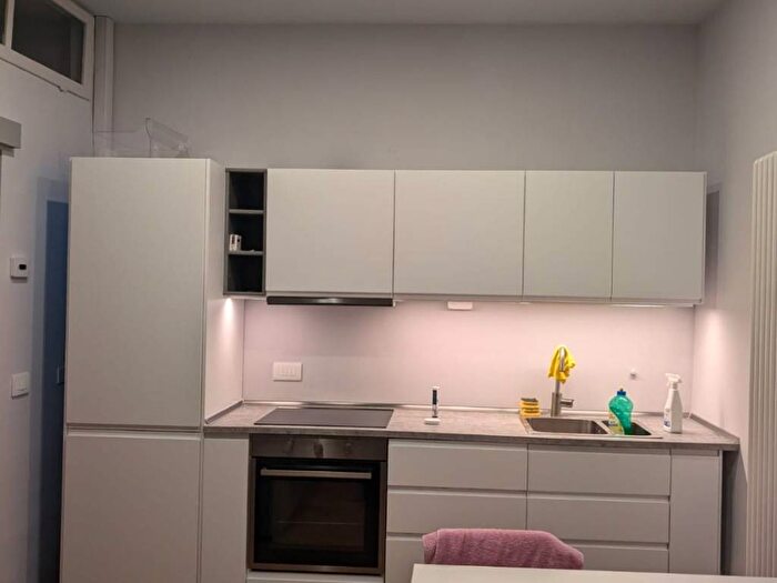 Appartamento bilocale in affitto in Via Guazzatoio, Centro Storico, Reggio Emilia