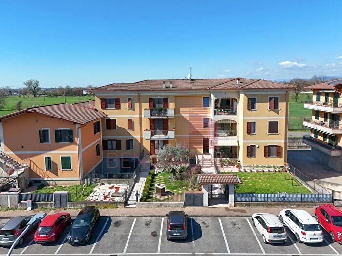 Appartamento trilocale in vendita in Via C Soletti, Castel Mella