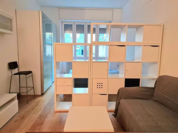 Appartamento monolocale in affitto in Via Ambrogio da Fossano Bergognone, Solari, Milano