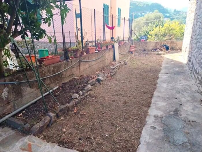 Appartamento quadrilocale in vendita in Via Reboa, Portovenere
