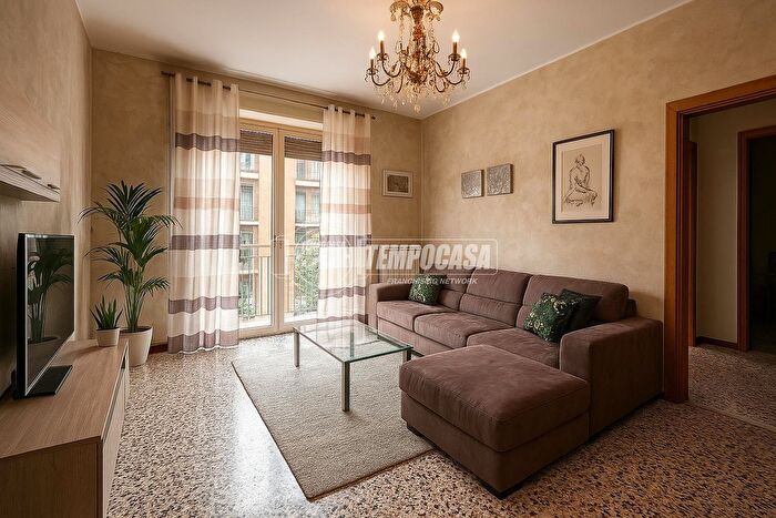 Appartamento trilocale in vendita in Via John Kennedy, Lodi