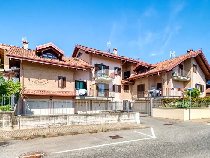 Appartamento quadrilocale in vendita in Via Vittorio Bachelet, Pianezza
