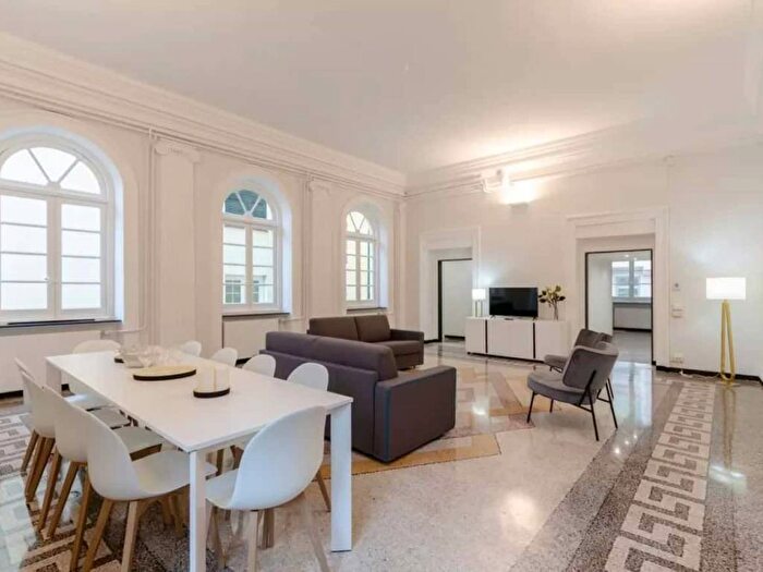 Appartamento quadrilocale in affitto in Vico della Casana, Centro Città, Genova