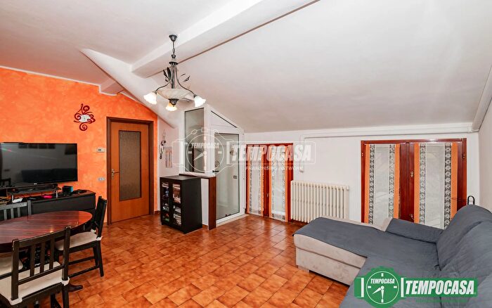 Appartamento trilocale in vendita in Via Piave C, Lodi Vecchio